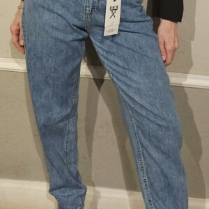 JEANS CARROT LEGGERO COLORE UNICO 100% COTONE